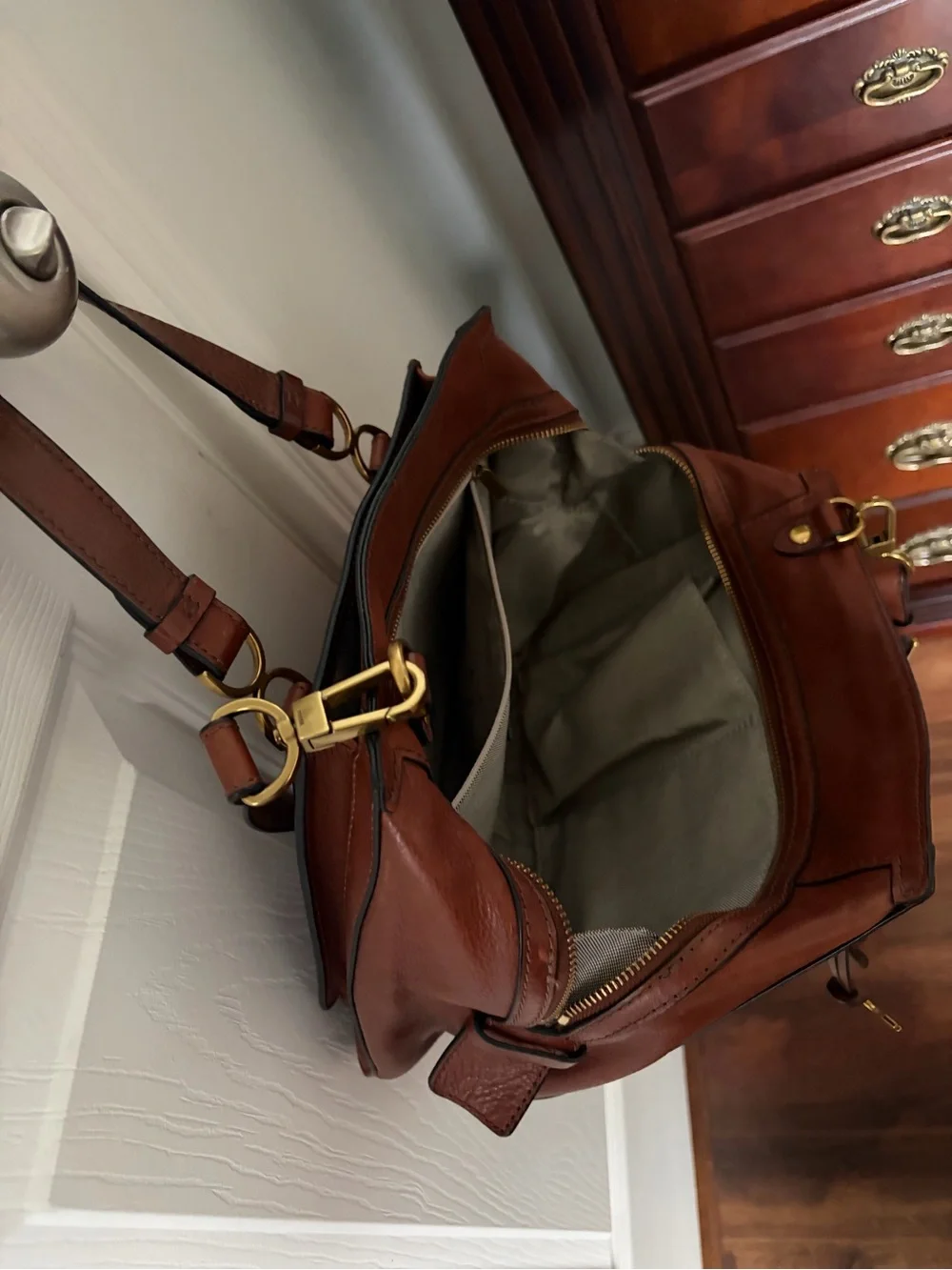 Fossil Chestnut Brown Leather Messenger Bag with Gold Hardware